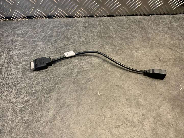 A0018276704 Mercedes-Benz C W204 USB jungtis