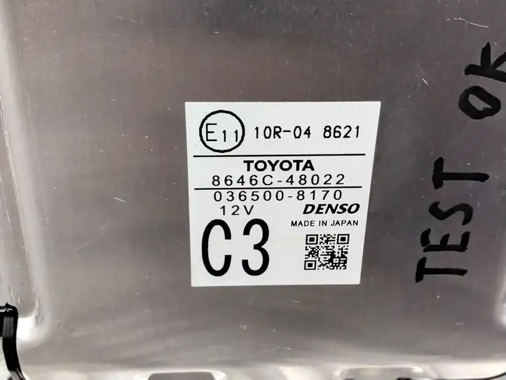 Lexus RX 450H (2015 - 2019) 8646C48022 Камера в лобовом стекле — фото 3