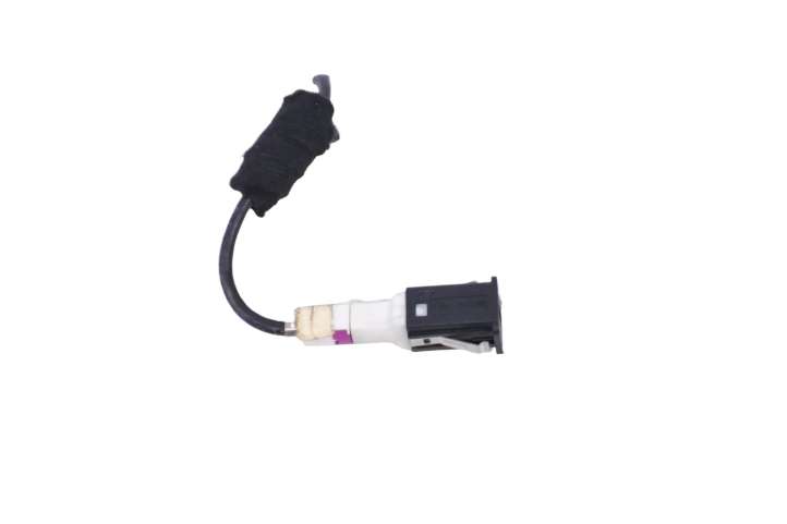 9237656 BMW X3 F25 USB jungtis