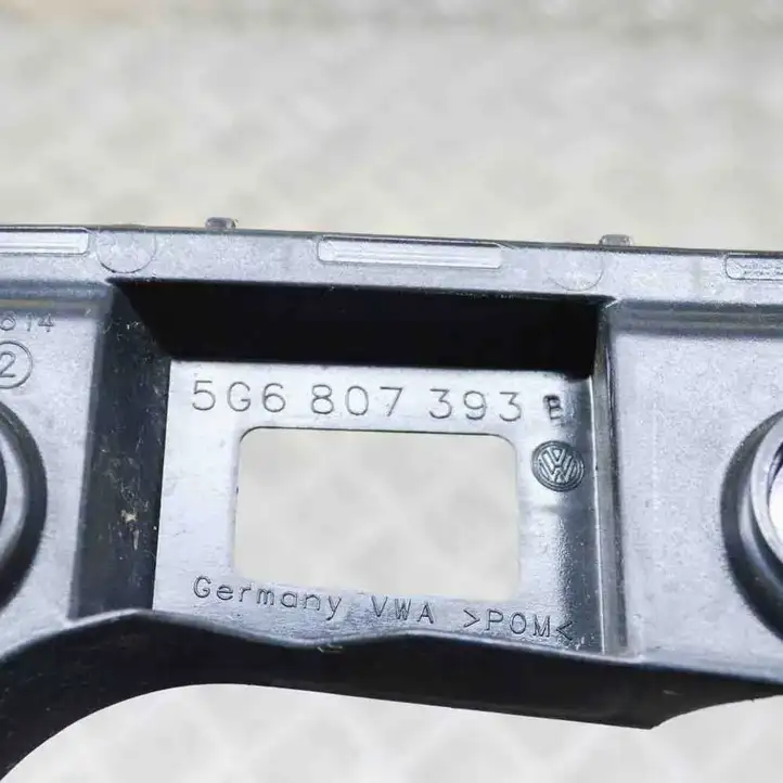 Volkswagen Golf VII (2013 - 2019) 5G6807393B Кронштейн угловой части бампера — фото 6
