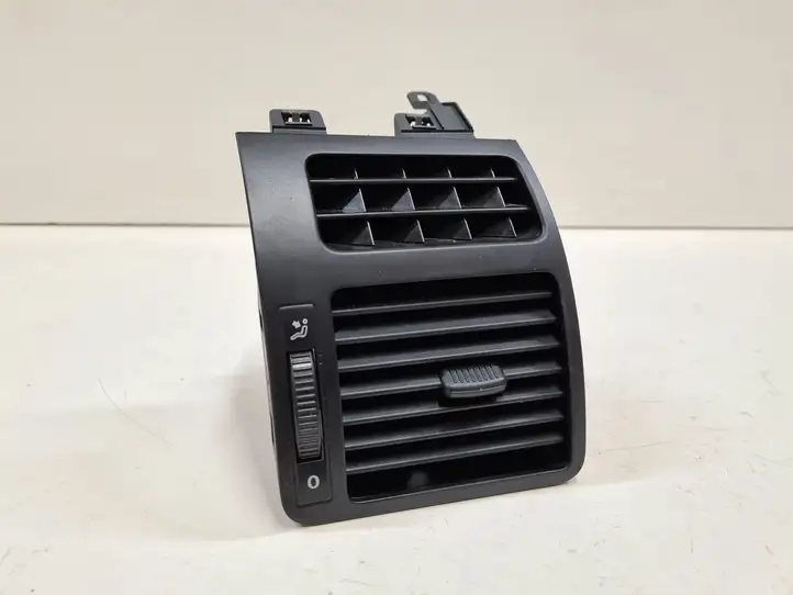 Volkswagen Touran I (2003 - 2010) 1T0819704A Боковой воздушный дефлектор — фото 1