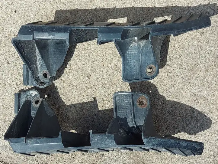 Seat Leon (1P) (2005 - 2012) 1P0807377 Кронштейн заднего бампера — фото 8