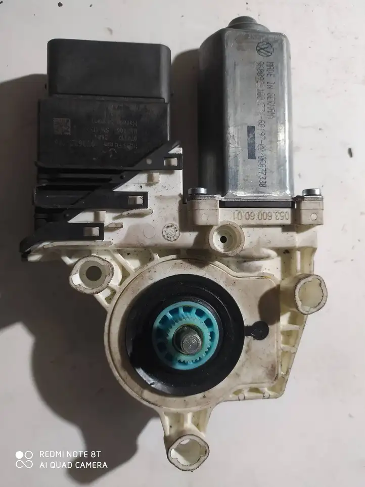 Volkswagen PASSAT B6 (2005 - 2010) 1K0959704P Стеклоподъемник задней двери — фото 3