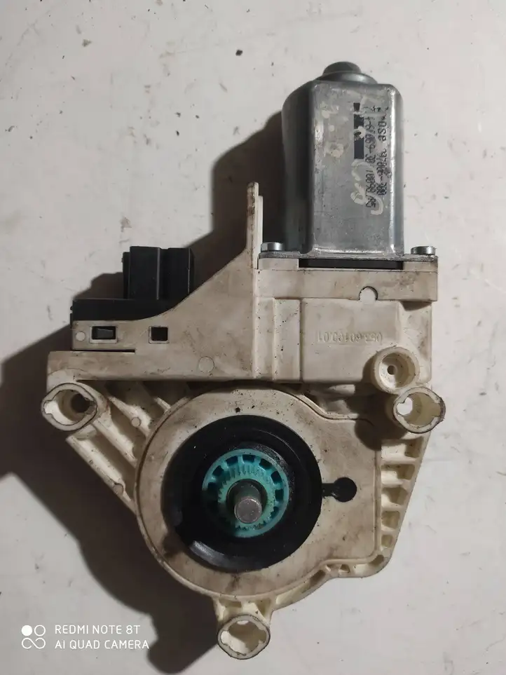 Audi A6 S6 C6 4F (2004 - 2008) 4F0959802F Стеклоподъемник задней двери — фото 3