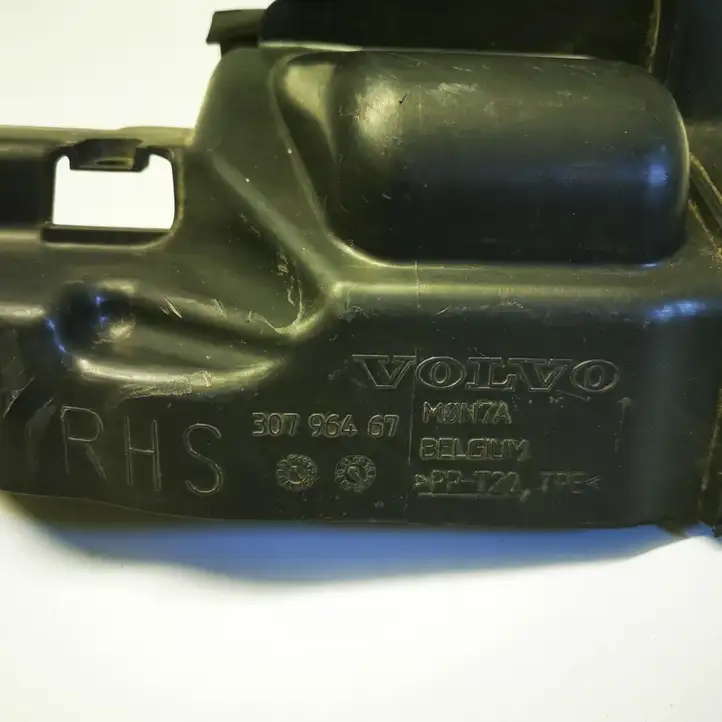 Volvo S60 (2010 - 2013) 30796467 Дефлектор воздуха — фото 3