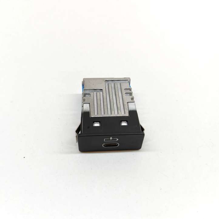 5A84161 BMW i4 USB jungtis