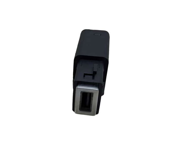 98217039DX Citroen C4 III e-C4 USB jungtis