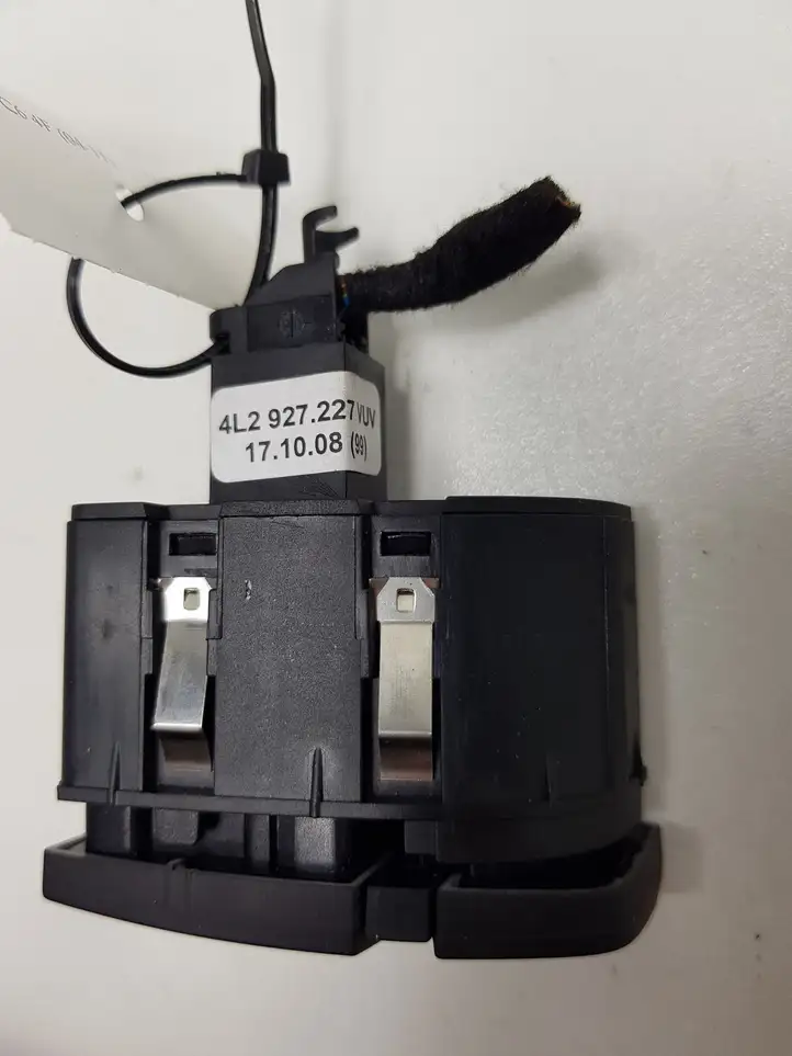 Audi A6 S6 C6 4F (2008 - 2011) 4L2927227VUV Другие включатели / ручки/ переключатели — фото 3