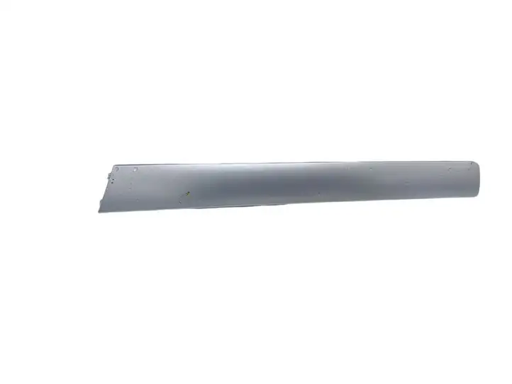 Volkswagen Touareg II (2010 - 2018) 7P6867450 Декоративная отделка — фото 1