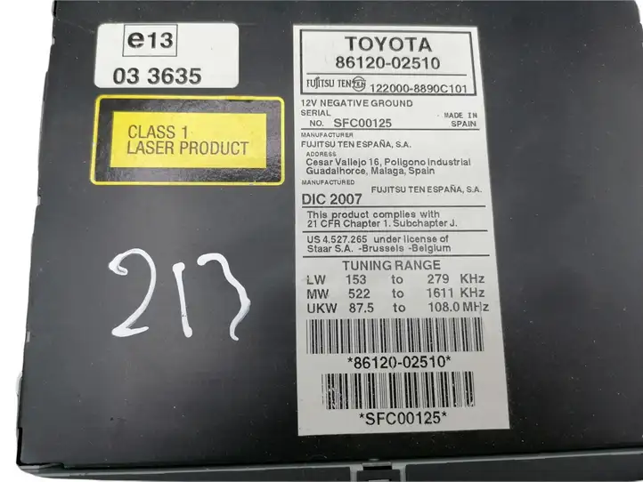 Toyota Auris 150 (2006 - 2012) 8612002510 Магнитола / мультимедийная система — фото 3