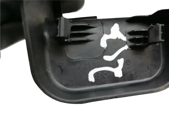 Toyota Auris 150 (2006 - 2012) 7213802080 Прочие детали салона — фото 3