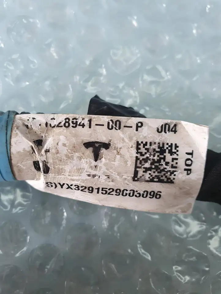 Tesla Model S (2012 - 2016) 102894100P Прочая электропроводка — фото 2