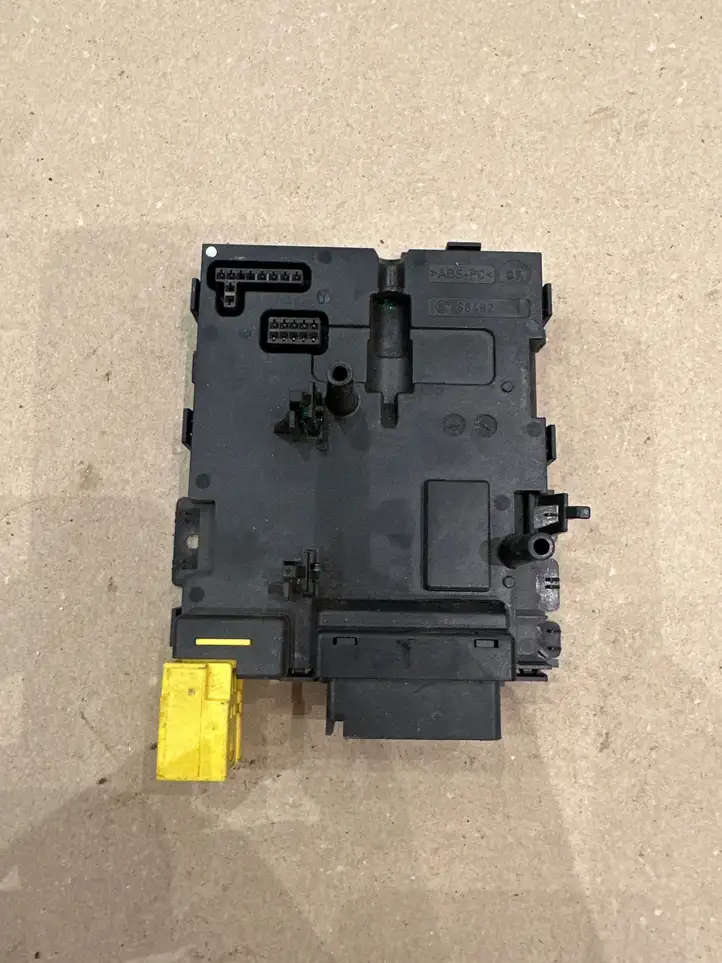 Volkswagen PASSAT B6 (2005 - 2010) 3C0953549A Датчик угла поворота руля — фото 3