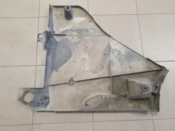 Citroen C5 (2008 - 2017) 9682871780 Защита днища — фото 3