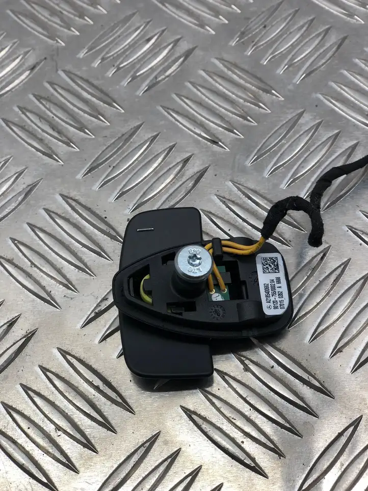 Mercedes-Benz ML W166 (2012 - 2017) A2185400662 Кнопки на рулевом колесе — фото 3