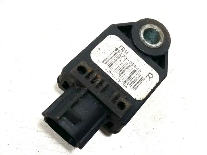 Toyota Avensis T250 (2006 - 2009) 8917305040 Датчик удара SRS — фото 1