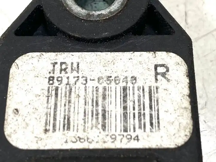 Toyota Avensis T250 (2006 - 2009) 8917305040 Датчик удара SRS — фото 2