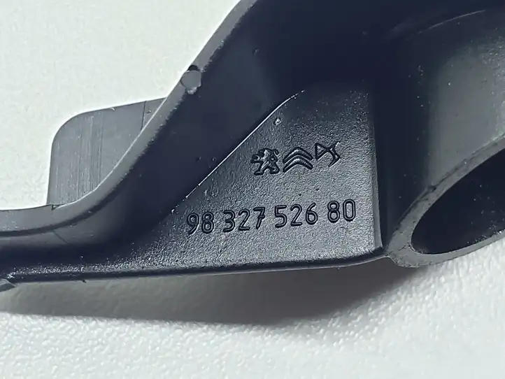 Opel Corsa F (2019 - ) 9832752680 Прочие детали моторного отсека — фото 4