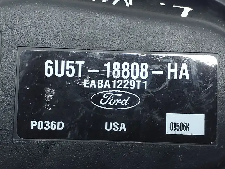 Ford Mustang V (2005 - 2014) 6U5T18808HA Твитер передней двери — фото 4
