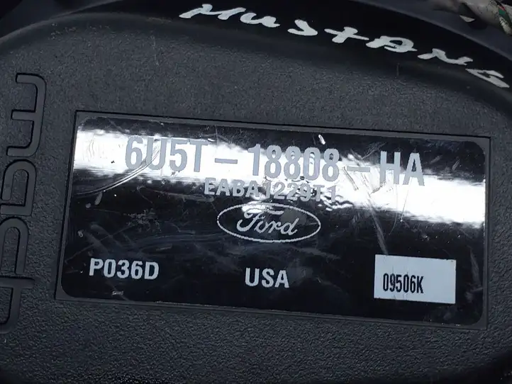 Ford Mustang V (2005 - 2014) 6U5T18808HA Твитер передней двери — фото 3