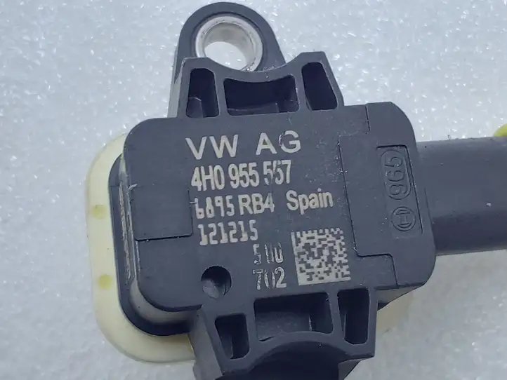 Audi A1 (2010 - 2014) 4H0955557 Датчик удара SRS — фото 3