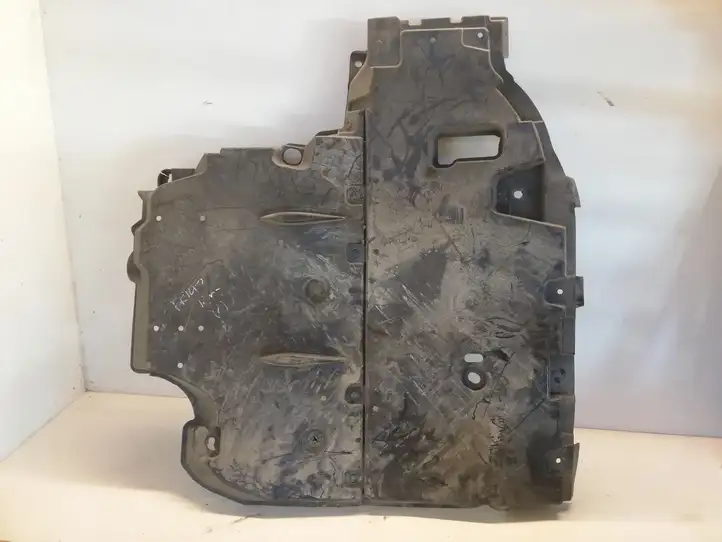 Toyota Prius (XW30) (2009 - 2015) 5839847031 Защита двигателя — фото 1