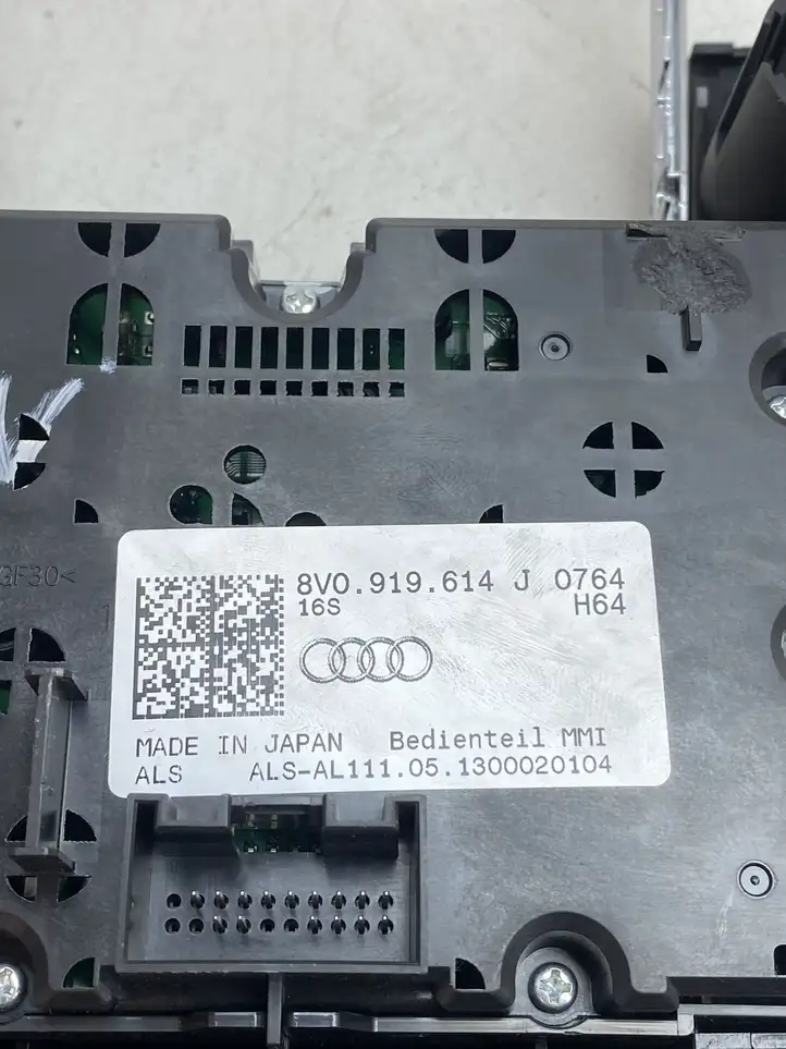 Audi A3/S3 8V (2012 - 2016) 8V0919614J Контроллер мультимедийной системы — фото 3
