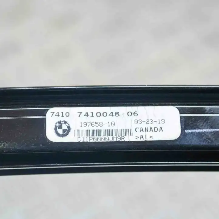 BMW X3 G01 (2018 - 2024) 7410048 Рамка дверного стекла задней двери — фото 7