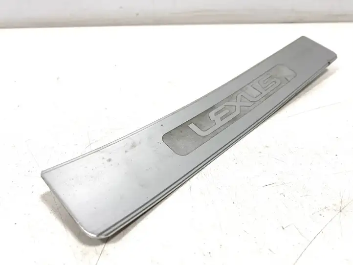 Lexus GS 300 350 430 450h (2004 - 2007) Внутренняя отделка заднего порога — фото 3