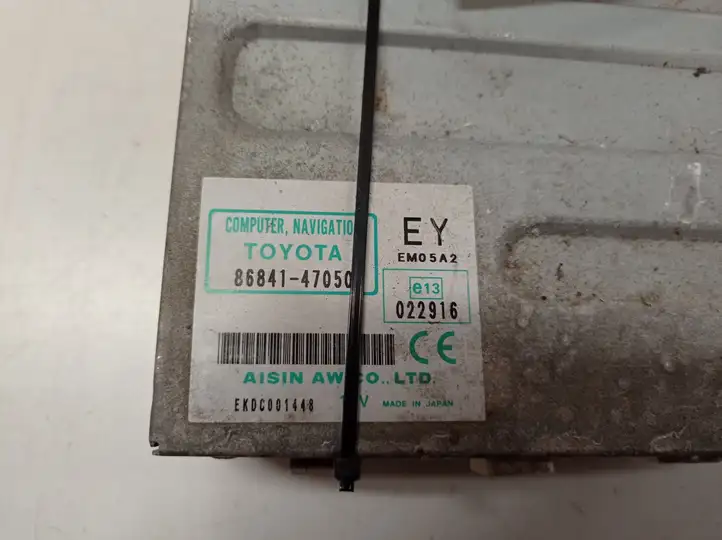 Toyota Prius (XW20) (2003 - 2009) 8684147050 Навигационный привод CD/DVD — фото 4