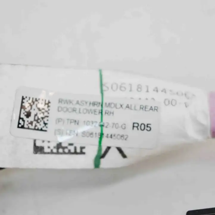 Tesla Model X (2015 - 2021) 103244270G Прочая электропроводка — фото 7