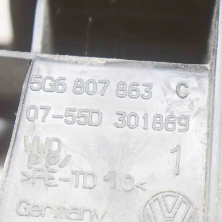 Volkswagen Golf VII (2013 - 2019) 5G6807863C Кронштейн заднего бампера — фото 6