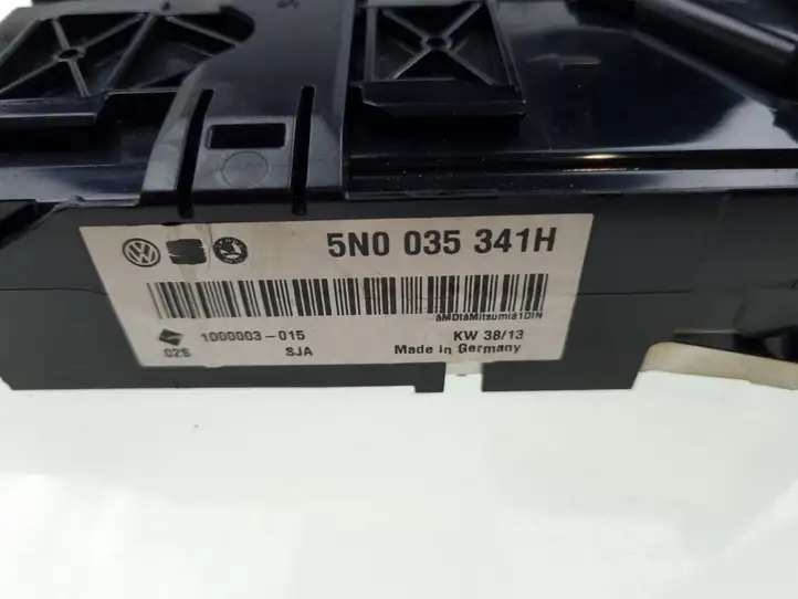 Volkswagen PASSAT B7 (2011 - 2014) 5N0035341H Контроллер мультимедийной системы — фото 3