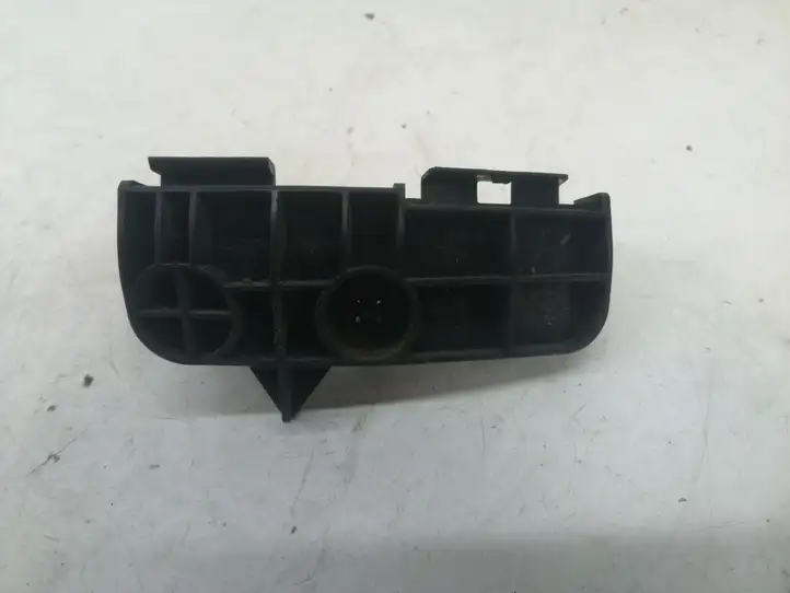 Toyota Auris 150 (2006 - 2012) 5256202040 Кронштейн заднего бампера — фото 1
