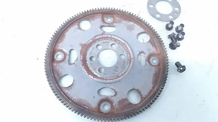 Nissan Juke I F15 (2010 - 2018) Маховик двигателя — фото 2