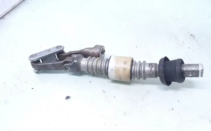 Mercedes-Benz C W203 (2000 - 2007) 2104620748 Кардан рулевого вала — фото 2