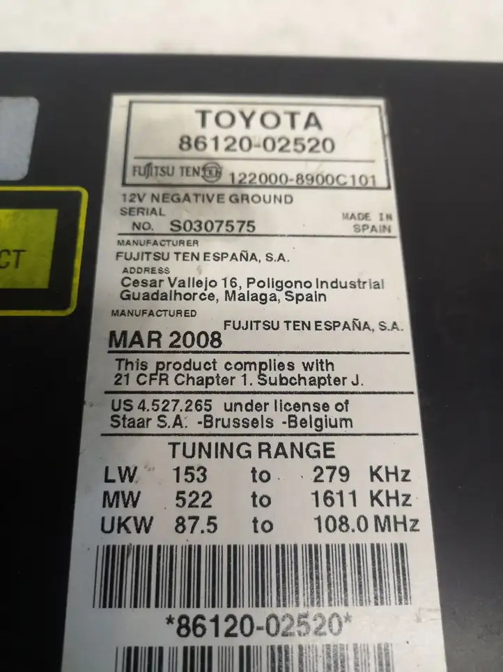 Toyota Auris 150 (2006 - 2012) 8612002520 Магнитола / мультимедийная система — фото 2
