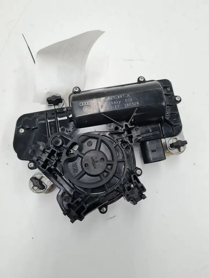 Audi A4 S4 B9 (2015 - 2019) 3V5827887A Доводчик крышки багажника — фото 1