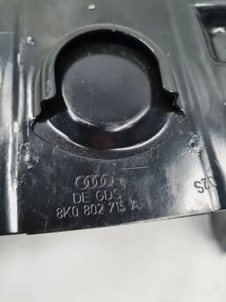 Audi A4 S4 B8 8K (2007 - 2011) 8K0802715A Болт крепления запасного колеса — фото 2