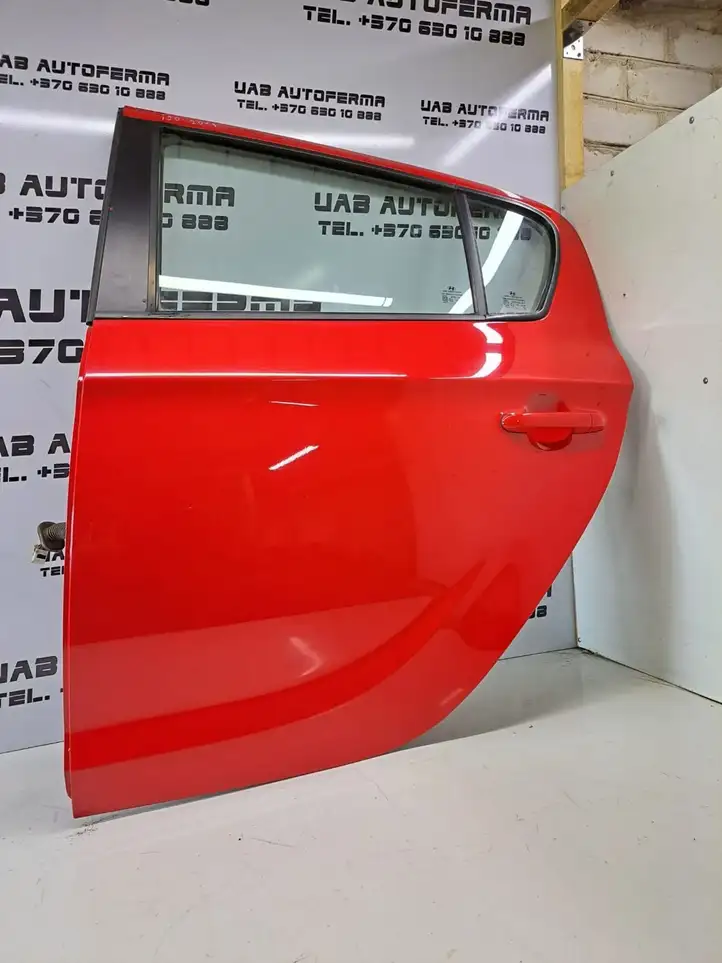Hyundai i20 (PB PBT) (2012 - 2014) Задняя дверь — фото 1