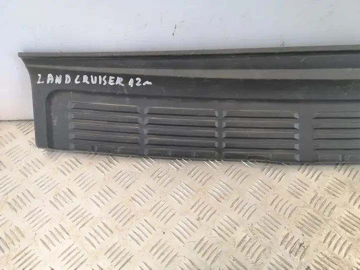 Toyota Land Cruiser (J200) (2008 - ) 5216260040 Нижняя часть заднего бампера — фото 5
