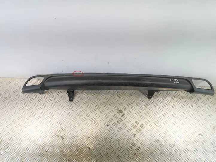 Toyota Yaris (2014 - 2019) 524530D050 Нижняя часть переднего бампера — фото 1