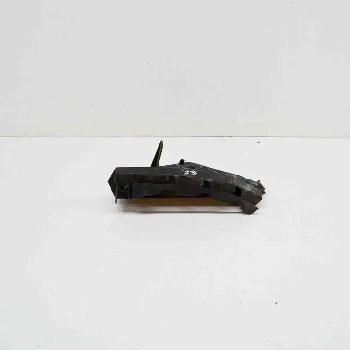 Audi A3/S3 8P (2003 - 2005) 8P3807393 Кронштейн угловой части бампера — фото 3
