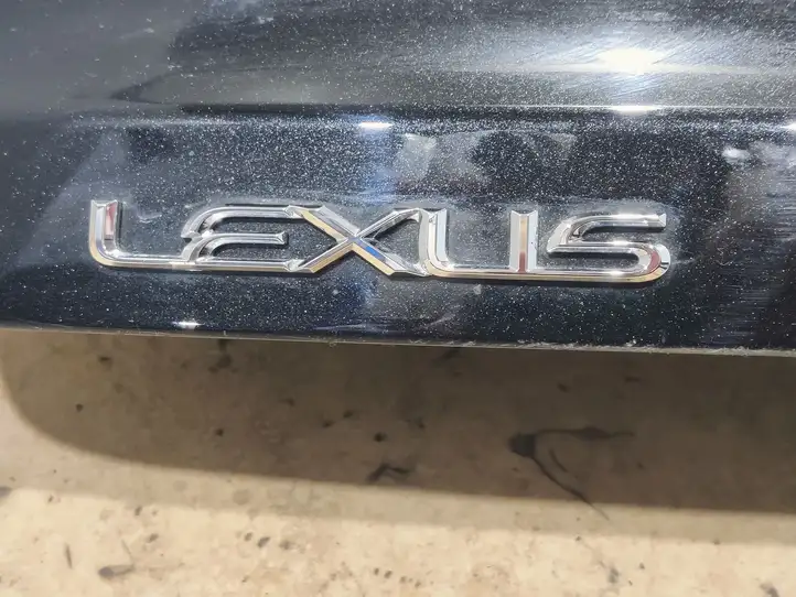 Lexus UX (2020 - ) Крышка багажника — фото 13