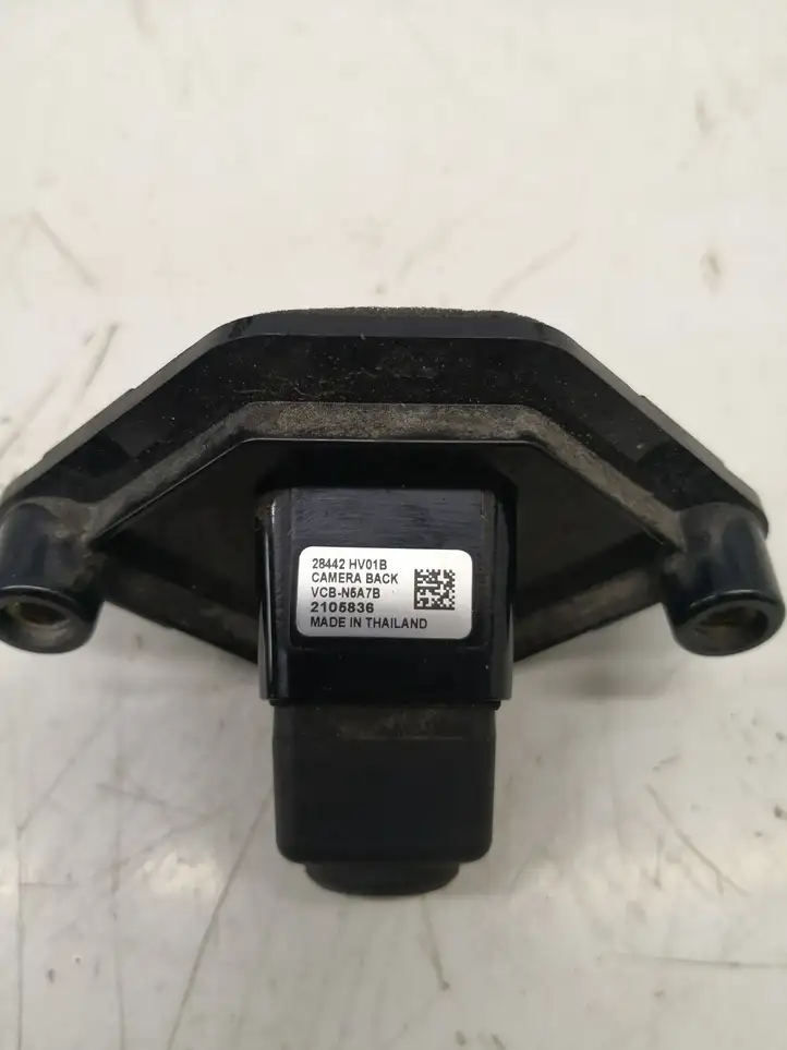 Nissan Qashqai (2013 - 2017) 28442HV01B Видеокамера заднего вида — фото 4