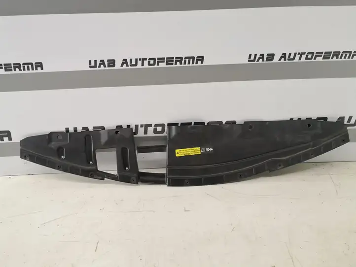 Nissan Qashqai (2013 - 2017) 5580U100 Облицовка радиатора — фото 1