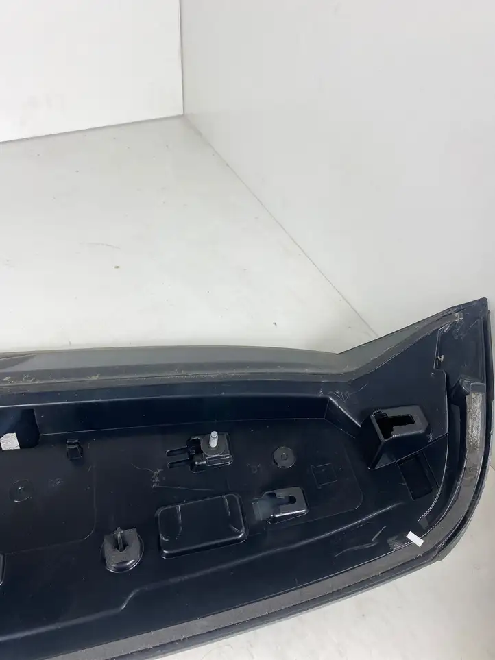 Audi A3/S3 8V (2012 - 2016) 8V4827933B Спойлер заднего стекла — фото 6