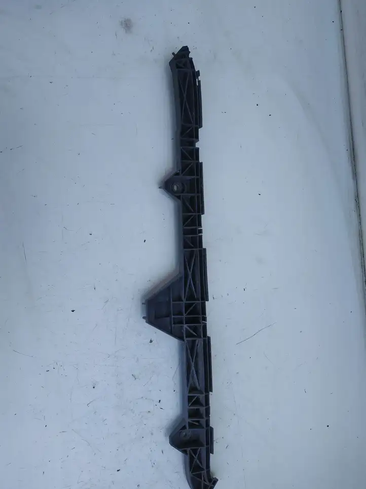 Toyota Avensis T250 (2003 - 2006) 5257605050 Кронштейн заднего бампера — фото 3