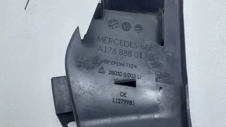 Mercedes-Benz A W176 (2012 - 2018) A1768880138 Дефлектор воздуха — фото 2