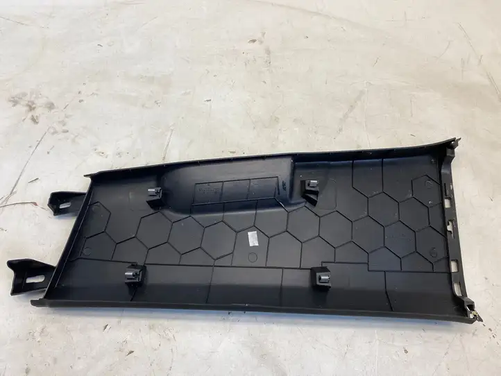 Volkswagen Golf VII (2013 - 2019) 5G4867292D Нижняя обшивка стойки B — фото 2
